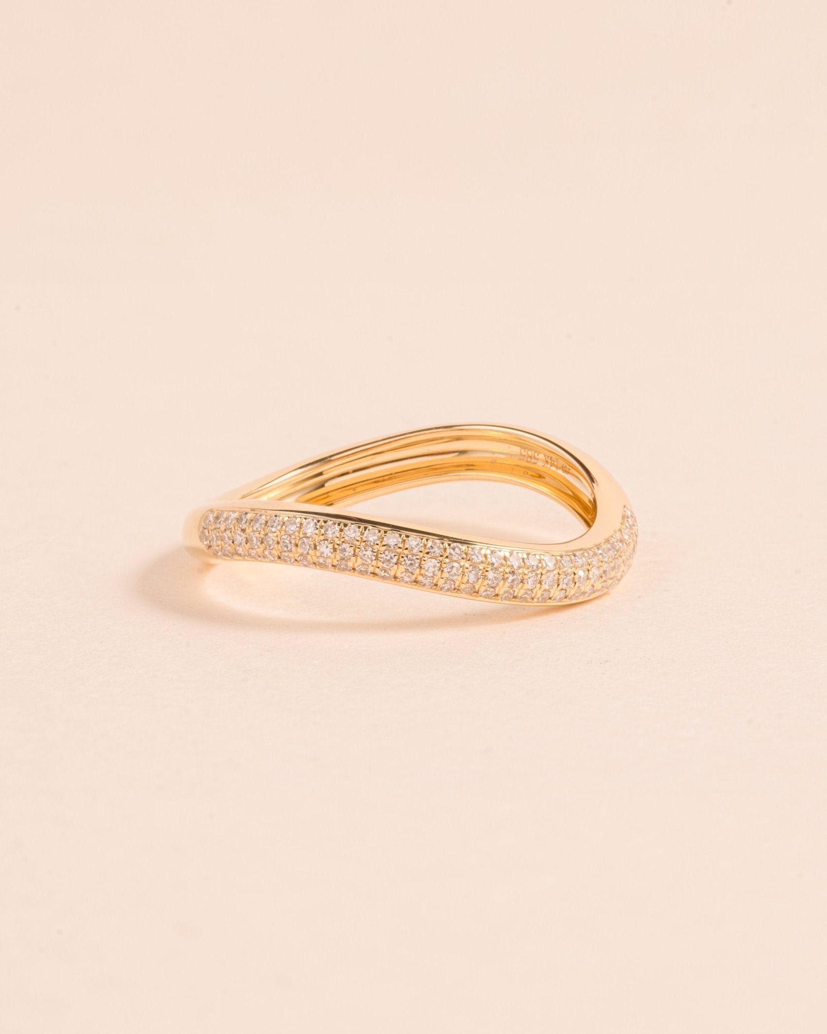 Diamond Wavy Ring - Sparkle Society