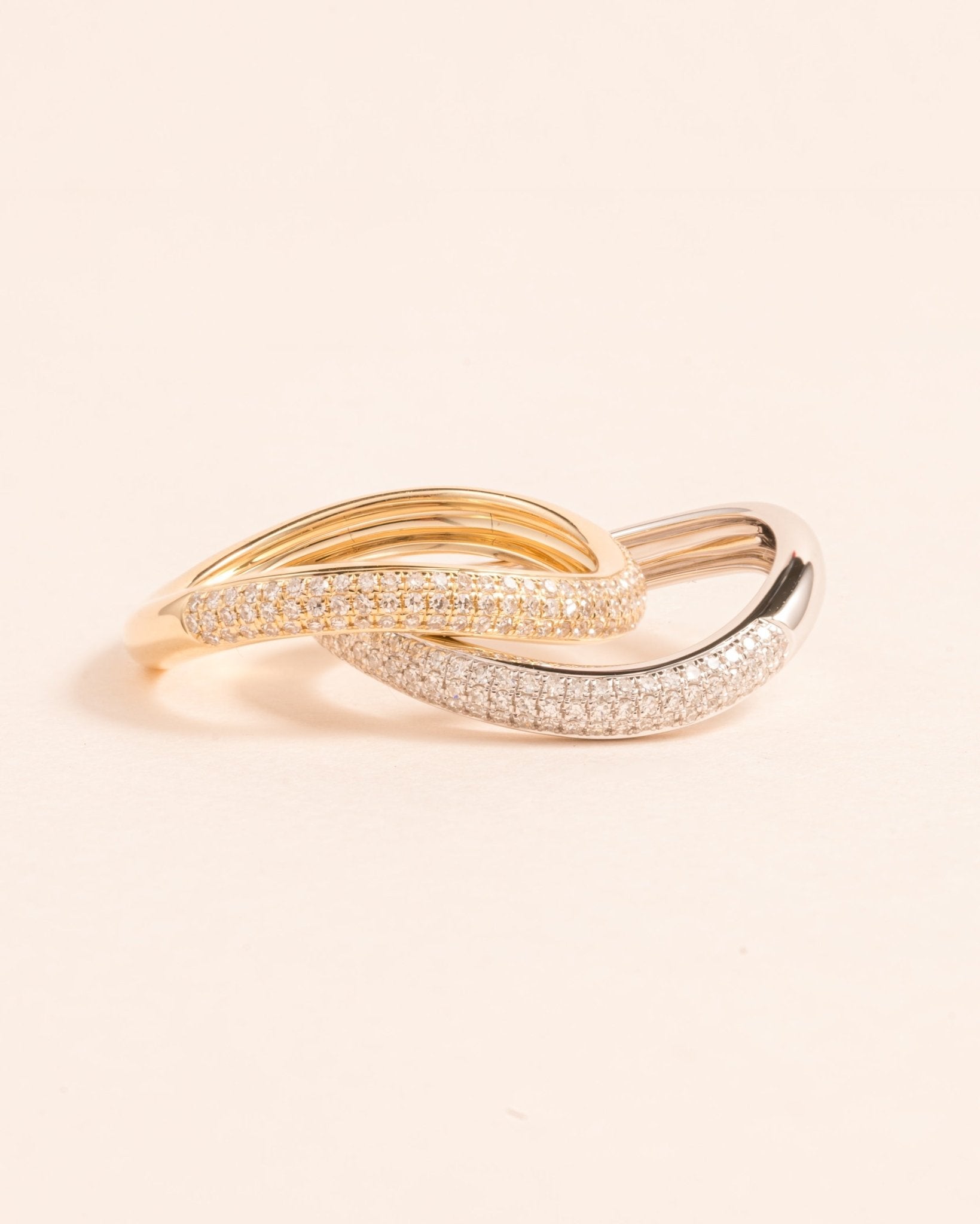 Diamond Wavy Ring - Sparkle Society