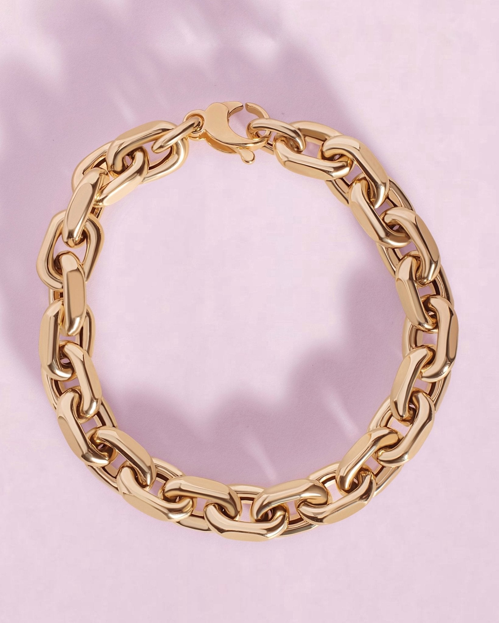 Gold Oval Pinched Link Bracelet - Sparkle Society