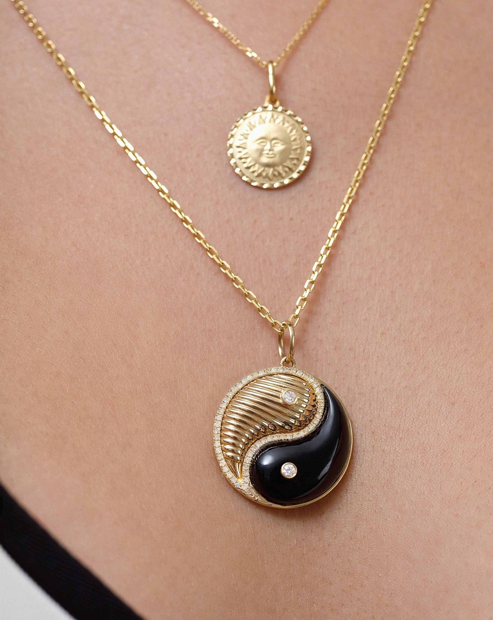 Radiant Gold Yin & Yang Necklace Charm - Sparkle Society