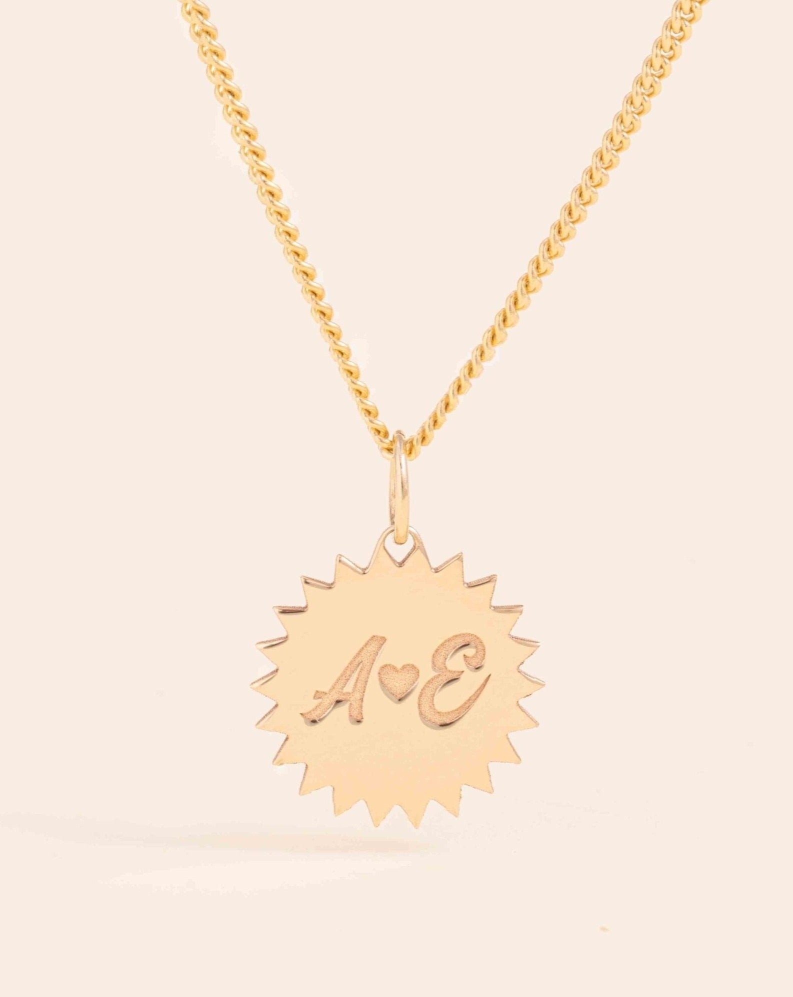 Engravable Solid Gold Jagged Circle Necklace Charm - Sparkle Society